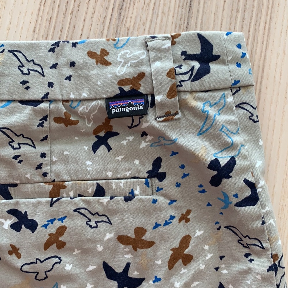 Patagonia Women's Bird Print Shorts - Beige and Blue - Picture 3 of 10